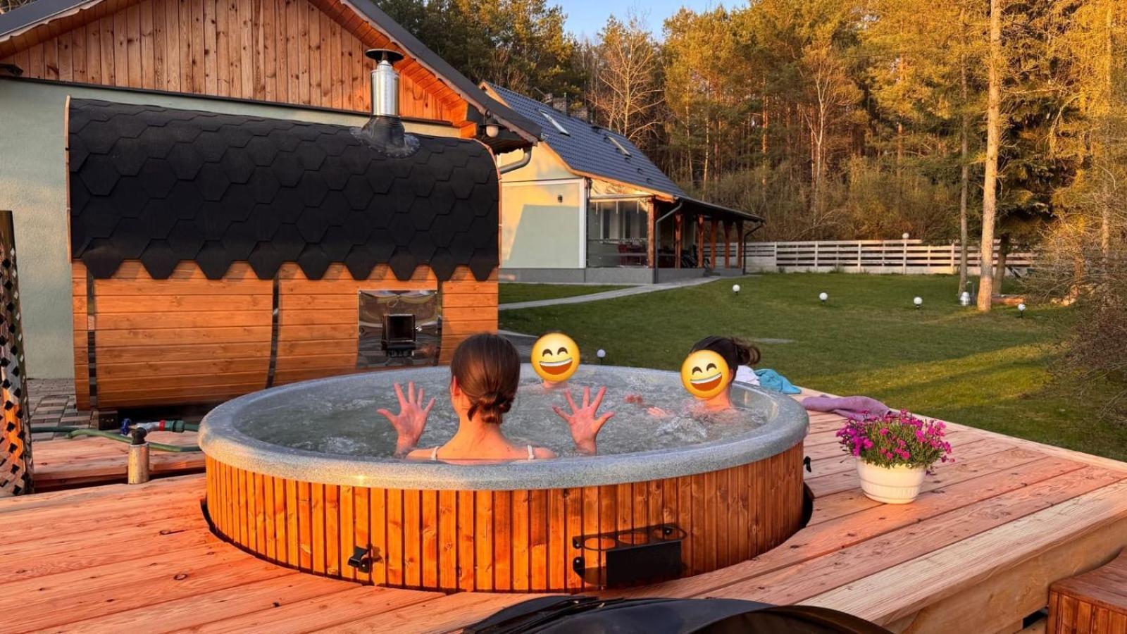 Agroturystyka Plener Miedzichowo ภายนอก รูปภาพ