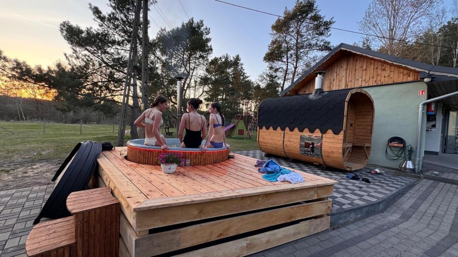 Agroturystyka Plener Miedzichowo ภายนอก รูปภาพ